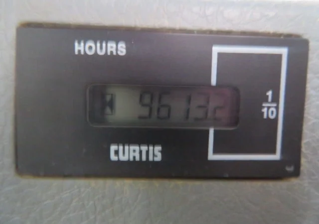 Колесный экскаватор Doosan DX160W. Колесный экскаватор б/у - фото № 4