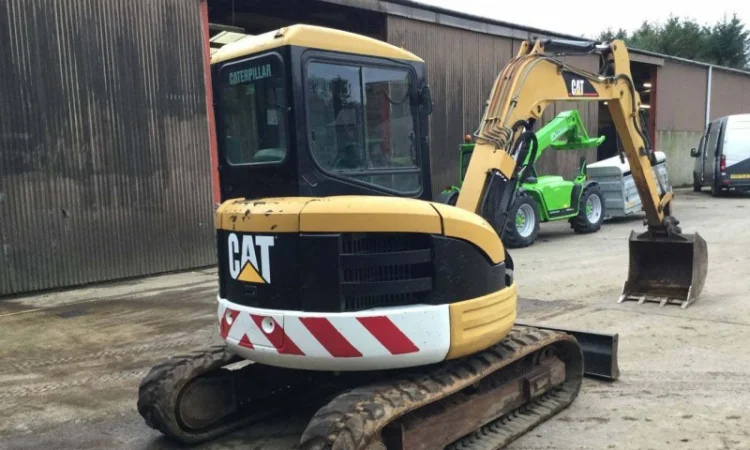 Мини экскаватор Caterpillar 305 CR - фото № 3