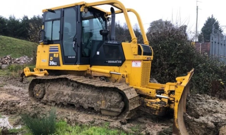 Бульдозер Komatsu D39EX-21 - фото № 2