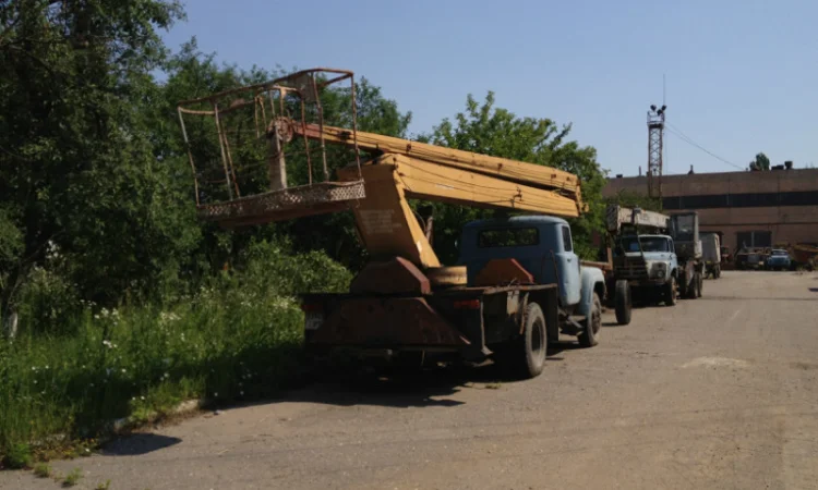 Автовишка АГП-22 на базі зіл130 - фото № 2