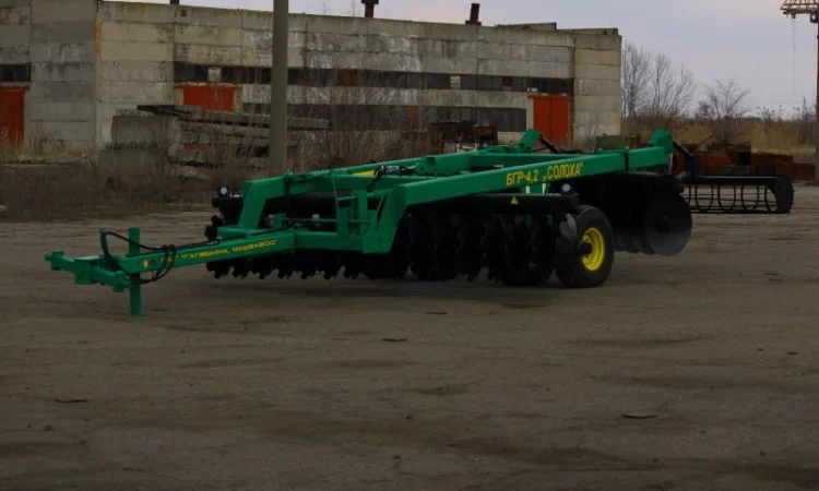 Борона дисковая БГР-4.2 Солоха с катками - фото № 1
