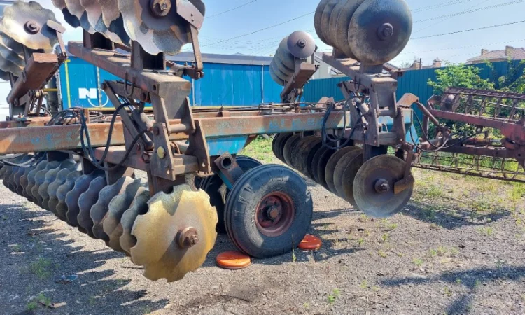 Борона дискова важка БГР-6.7 Солоха з катком - фото № 2