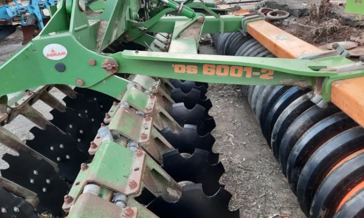 Дискова борона Amazone Catros 6001 - фото № 4