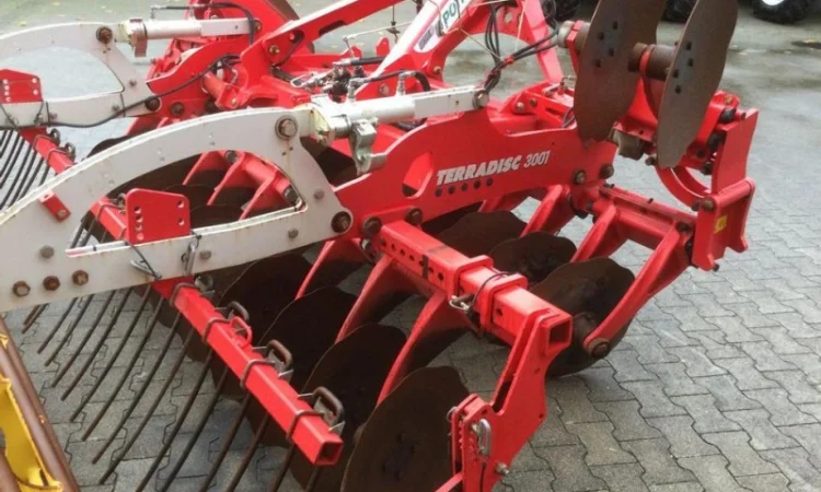 Дискова борона Pöttinger Terradisc 3001 3м (дискатор) - фото № 2