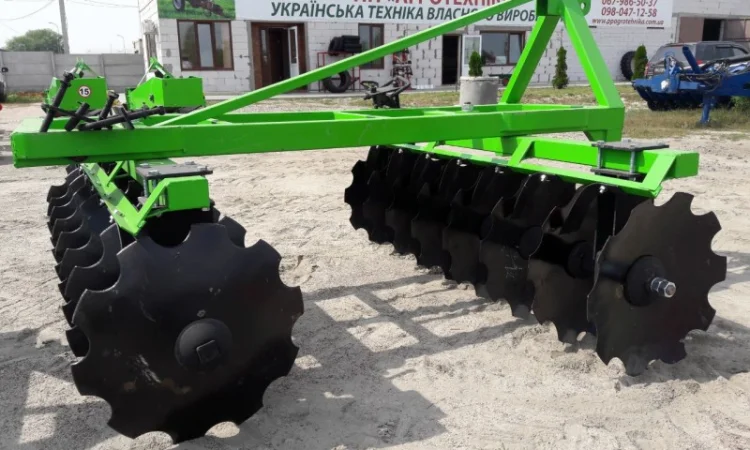Дискова навісна борона 1, 8 м фірми Bomet (Польща) - фото № 2