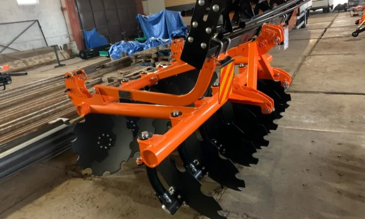 Дисковая борона навесная ТАУРУС 2, 4Н 2, 4Н-01 (облегченная) 2, 8Н 3, 4Н - фото № 1