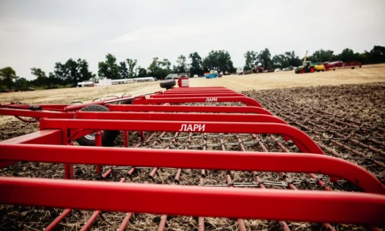 Лари 15 - тяжелая зубовая шлейф-борона - фото № 1