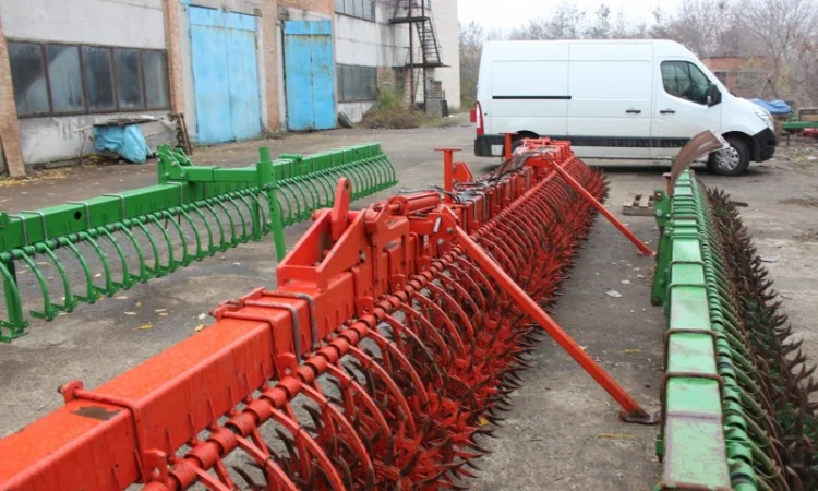 Ротационная борона Yetter 3500 - фото № 1