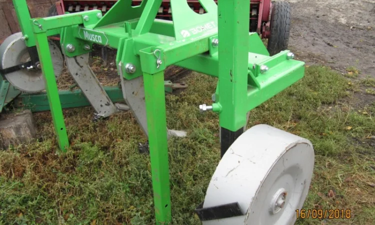 Глибокорозпушувач Bomet на 3 зуба - фото № 4