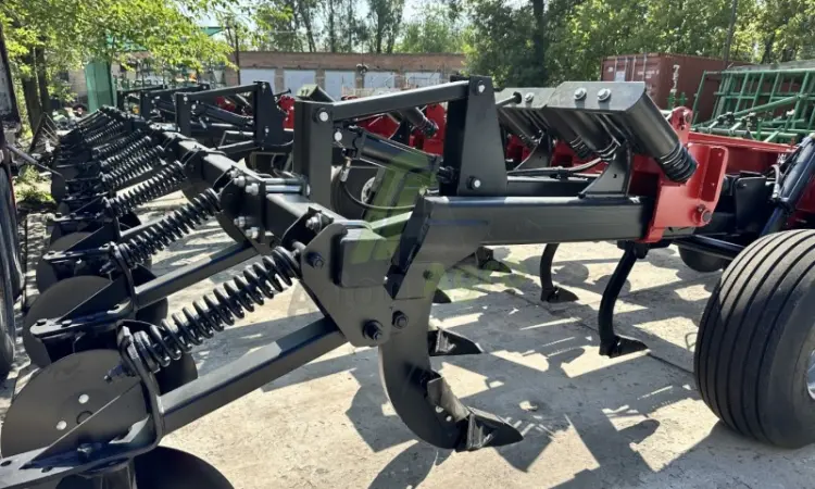 Глубокорыхлитель Case IH Ecolo Tiger 530 C - фото № 14