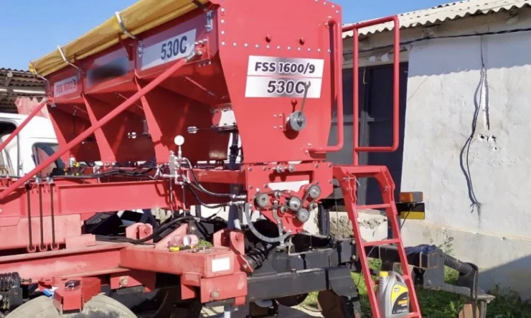 CASE IH ECOLO-TIGER 530C/730C/875.Cистема внесення сухих/рідких добрив. Селітра, КАС, ЖКУ - фото № 3