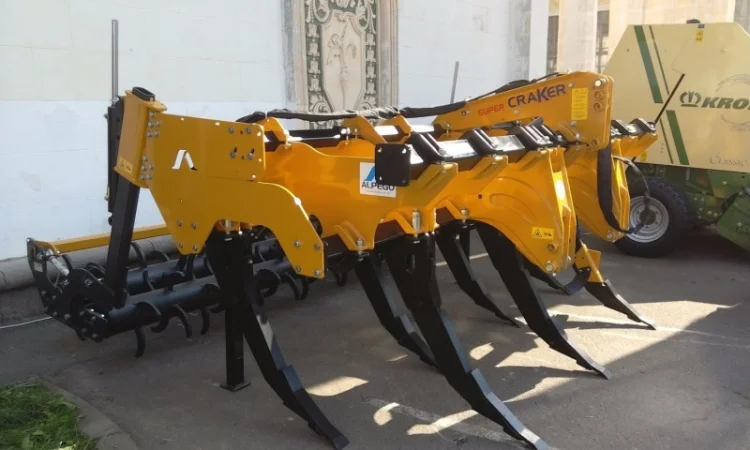 Глубокорыхлитель AGRO-TOM GK XL 400/9 - фото № 3