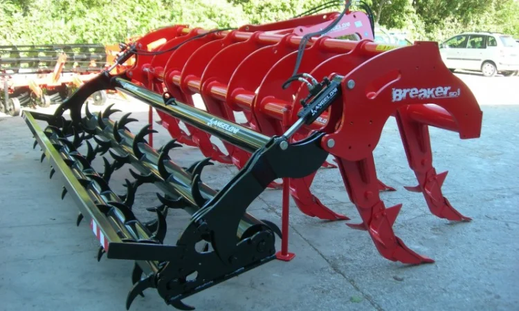 Глубокорыхлитель 4 м., 9 лап, глубина 70 см, Angeloni SD 9, Италия - фото № 1