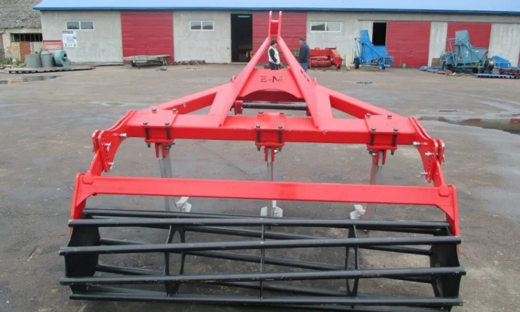 Агрегат чизельный (глубокорыхлитель) Euromasz с катком - фото № 3