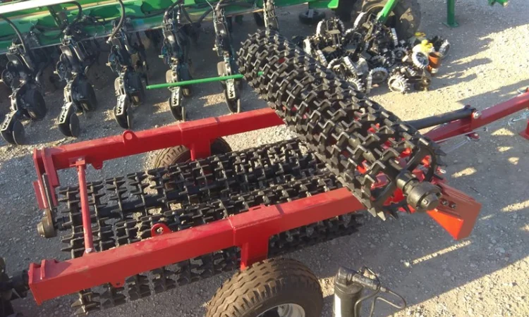 Кольчато-шпоровый каток ККШ-6 гидрофицированный почвообрабатывающий - фото № 1