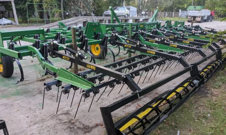 Культиватор JOHN DEERE 960 - 10м. паровой/предпосевной Джон Дир - В НАЛИЧИИ + КАТКИ - фото № 6