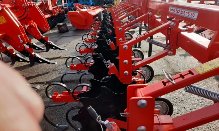 Міжрядний пружинний культиватор - фото № 2