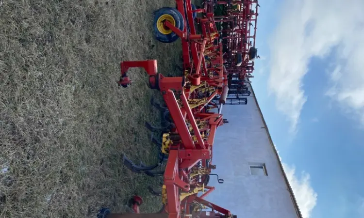 Культиватор Bourgault 8810-54 Bourgault LFC 18-30 - фото № 3