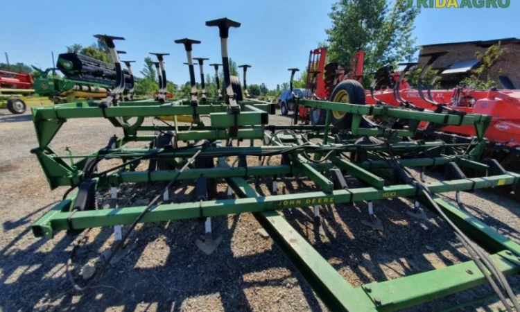 Культиватор john deere 1010 (2000) - фото № 6