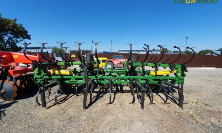 Культиватор john deere 1010 (2000) - фото № 7