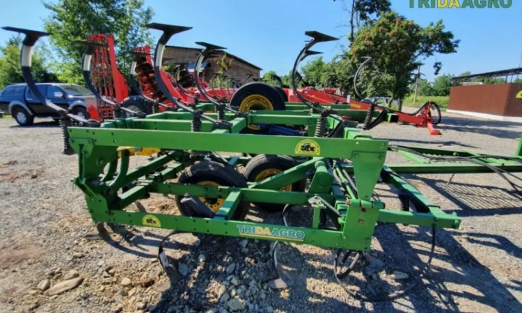 Культиватор john deere 1010 (2000) - фото № 8