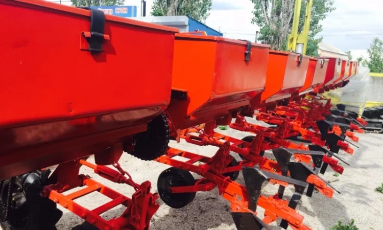 КРН 5, 6 междурядный культиватор (усиленный на 205 подшипнику) с подкормкой - фото № 2