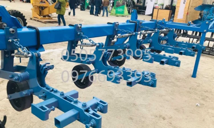 Культиватор прополочный КРН (В)-5.6 КМН мотыга ГОС компенсация - фото № 1