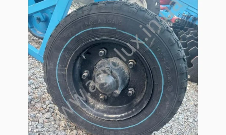 Культиватор КРН 5.6 (посилений) з підгодівлею і транспортним пристроєм - фото № 3