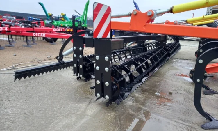 Культиватор ВЕПР 4, 2 причіпний з пружинним блоком захисту стійок - фото № 4