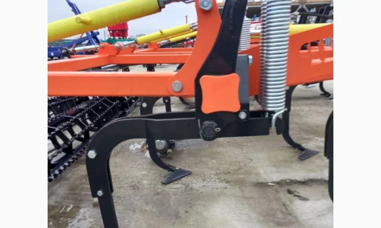 Культиватор ВЕПР 4, 2 причіпний з пружинним блоком захисту стійок - фото № 5