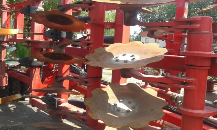 Культиватор (дисколапова борона) HORSCH Tiger 4MT - фото № 6