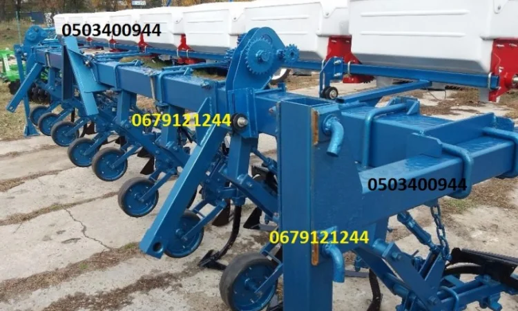 Подкормка культиватора КРН-5, 6 (Подкормка крн, туковая система, банки, подкормочное устрой - фото № 1
