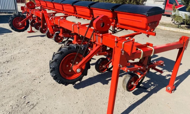 Культиватор КРН 5, 6 с системой внесения удобрений TM DEMETRA - фото № 1