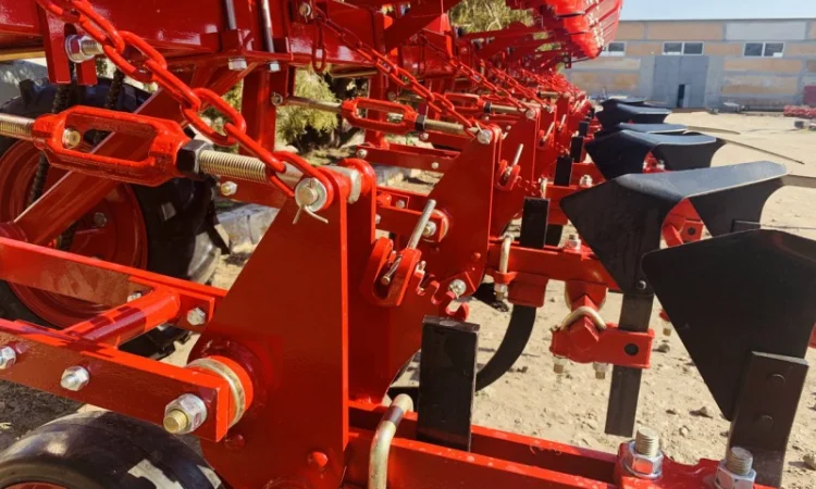 Культиватор КРН 5, 6 с системой внесения удобрений TM DEMETRA - фото № 3