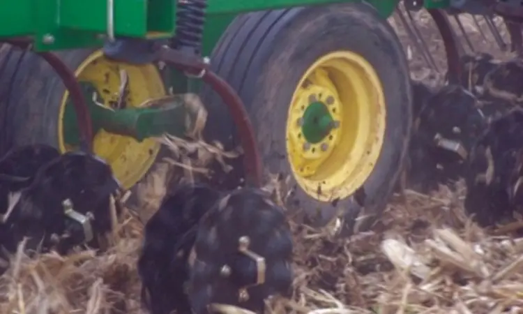 Приспособление для вертикальной обработки почвы Vertical Tillage/комплект дисків vertitill - фото № 5
