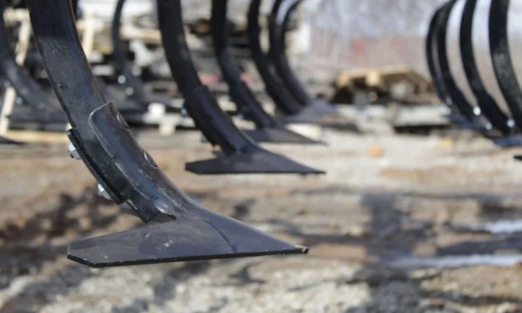 Культиватор сплошний навісний 3-х рядний General - Bellota КСН 4.0 - фото № 6