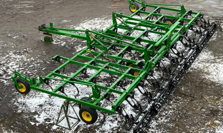 Продам Культиватор John Deere 4м - фото № 3