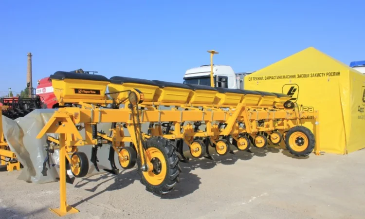 Культиватор КПР-5.6 (КРН-5.6) без системы удобрения - фото № 1
