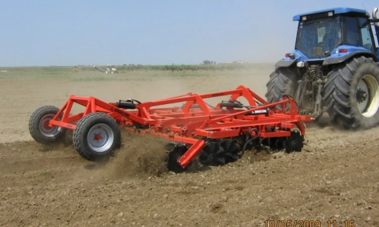 Культиватор дисколаповый POKER 600, 6 метров рабочая ширина, Италия - фото № 2