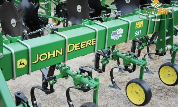 Просапний культиватор John Deere 825 (8 рядів) - фото № 3