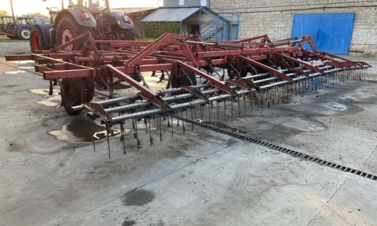 Культиватор Case IH 4900 - фото № 1