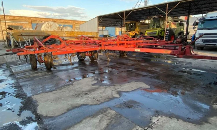 Культиватор Case IH 4900 - фото № 4