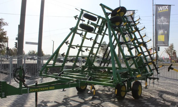 Культиватор John Deere 960 - фото № 1