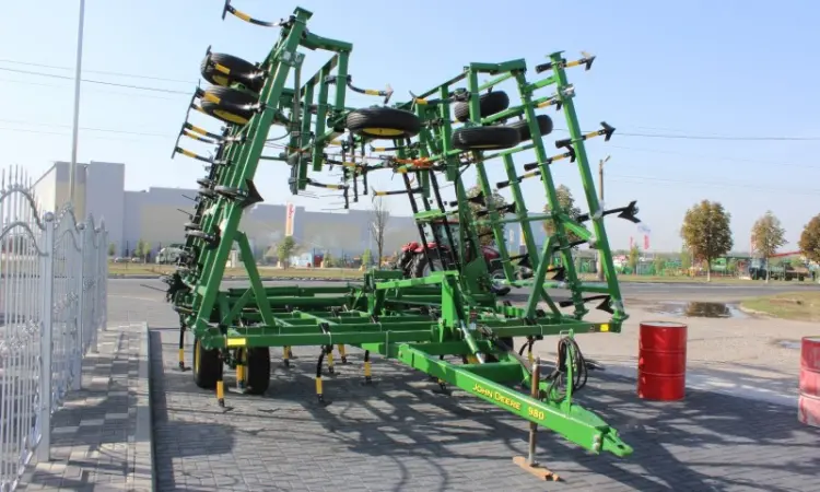 Культиватор John Deere 985 - фото № 1