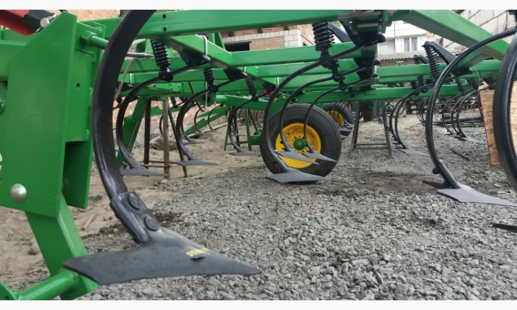 Вживаний культиватор John Deere 960 культиватор б/в Джон Дір 11 м - фото № 7