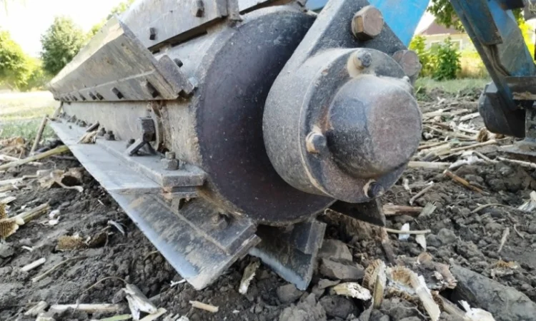 Каток измельчитель растений КПР-2Н навесной Уманьферммаш - фото № 3