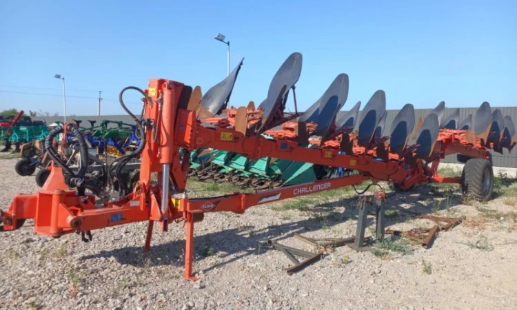 Плуг оборотний Kuhn Challenger 5+3 з відвалами Tekrone - фото № 11