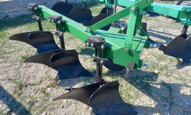 Плуг навісний борозний ПНБ 3-35 - фото № 2