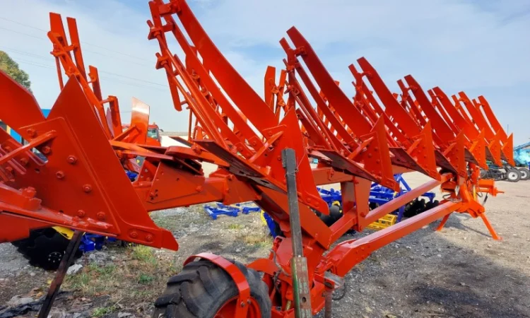 Плуг оборотний Vogel Noot Gektor 7+1 - фото № 4