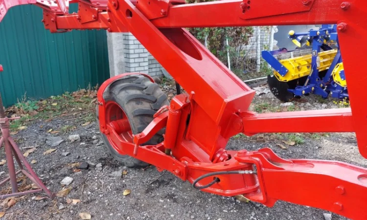 Плуг оборотний Vogel Noot Gektor 7+1 - фото № 5